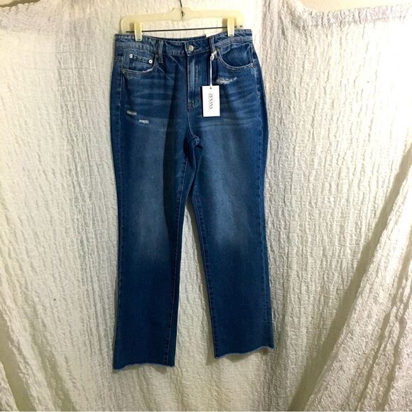 Zenana NWT Highrise Jeans Size 29 - Picture 1 of 8